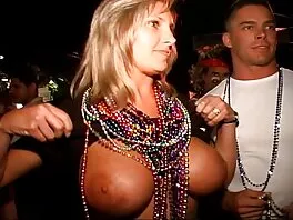 Naughty შეყვარებული fucked მიერ სასტიკი მელოტი ბიჭი წყალობის გარეშე